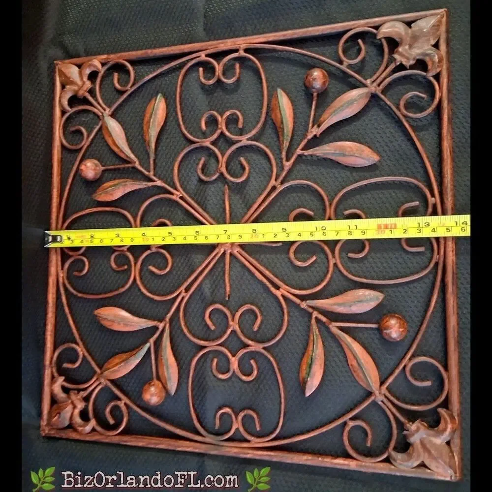 Deco 79 Metal Scroll Home / Wall Decor / Wall Sculpture / Wall Art 14x14 (Brown)